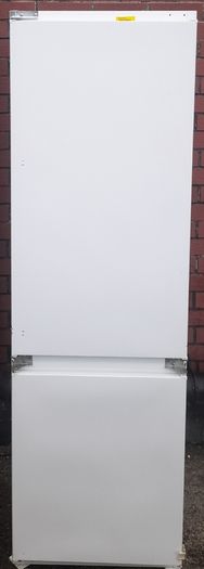 Integrated fridge freezer for sale