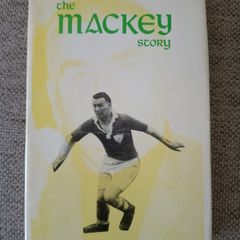 The Mackey Story by Seamus O Ceallaigh and Sean Murphy hardback with dustcover published by Limerick GAA 1982 in good condition see photos FREE STANDARD POSTAGE INCLUDED