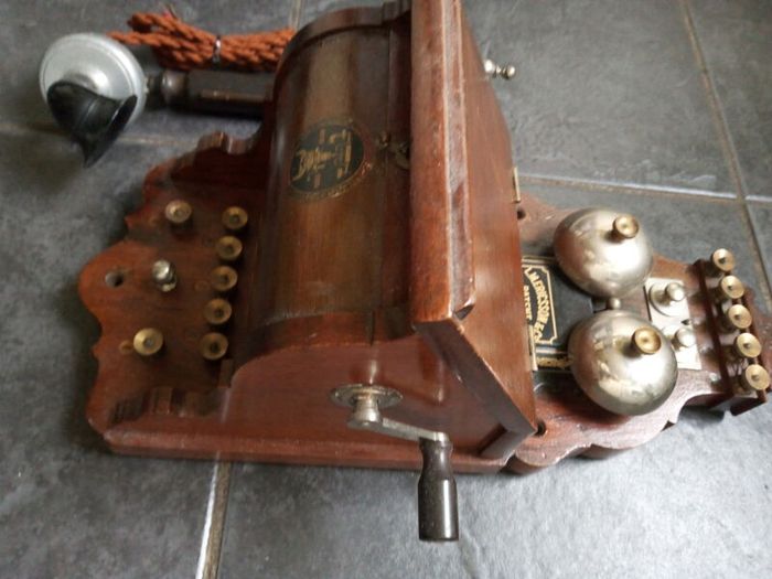 Antique erricsson telephone