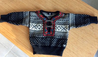 Retro Norwegian Dale Jumper
