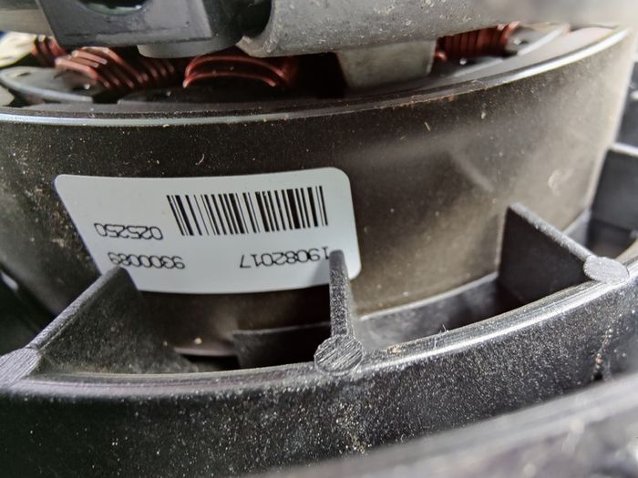 Bmw 5 Series G30 G31 G32 Cooling Fan P/N 8655846