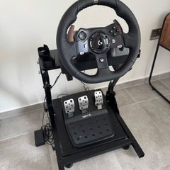 Logitech G920 Racing Wheel + Stand