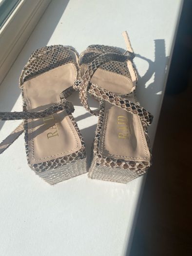 heels