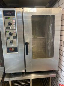 Henry penny combo Oven