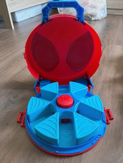 Bundle of toys