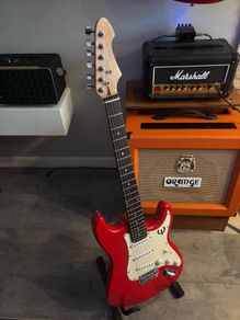 stratocaster guitar