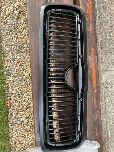 Skoda Octavia front grill