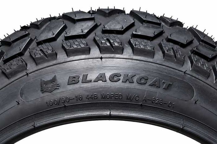 Black cat tires 20 times 4.0