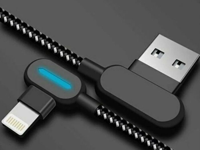 Short 25cm USB Cable for iPhone 14 11 XR 8 6S Plus X 7 5 8 Pin Charger