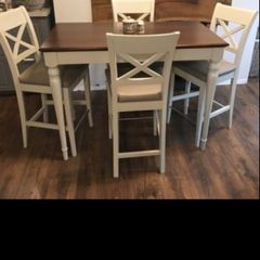 Small table and x4 chairs