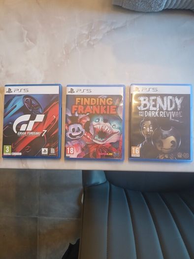 2x PS5 games