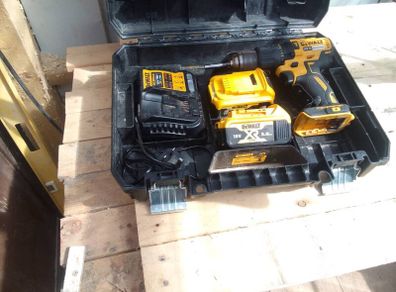 Strimmers, Saw and screw gun