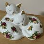 Royal Albert Old Country Roses sleeping kittens Image 2