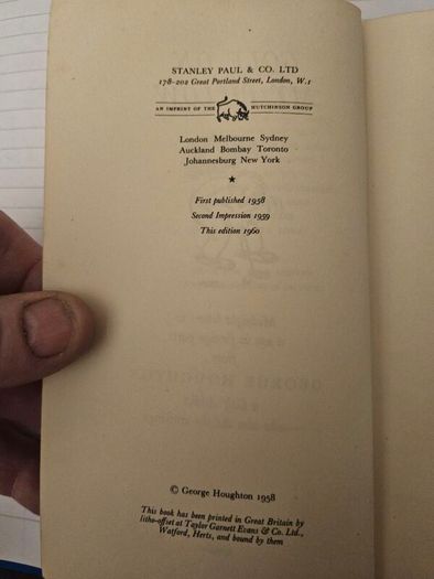 Golf On My Pillow. By George Houghton.  1960 Paperback In Good Condition.  See Photos For Same.
