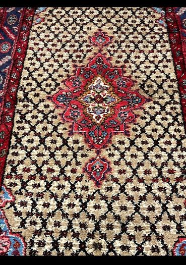 Superb Wool Beautiful Colourful Persian Tribal Koliai hand knotted wool carpet rug.