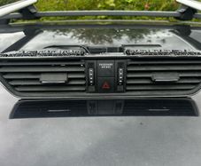 Skoda Superb Centre Vent 3V0 820 951 C