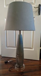 Table lamp