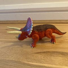 Interactive dinosaur
