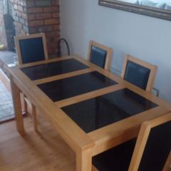 dinner table w 6 chairs