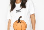 Funny halloween maternity white t-shirt with pumpkin picture
