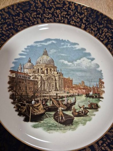 Decorative wall plates, Wood and Sons