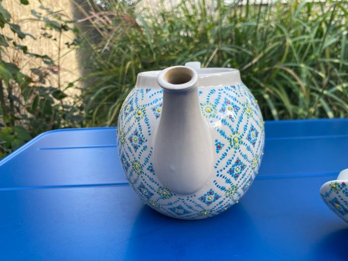 Carraig donn teapot eclectic range