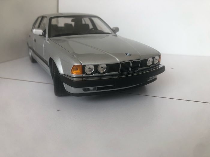 model cars Autoart, minichamps, Otto, Norev etc