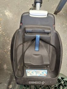maxi cosi seat base
