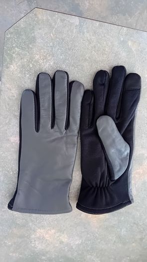 Ladies leather gloves size large
