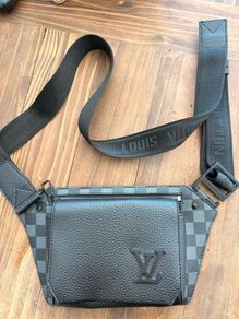 LV Cross Body bag