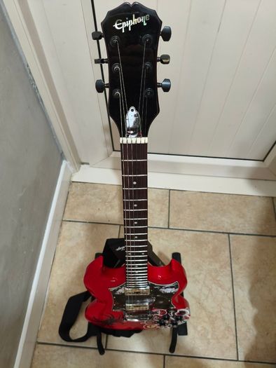 Epiphone SG-310 electric guitar