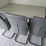Extendable dining table Image 4