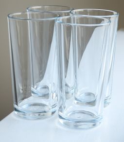 Set of 8 glasses