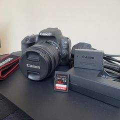CANON 200D & Extras + New Camera Backpack