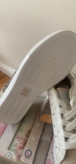 Bnwt size 40