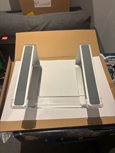 Griffin Aluminium Elevated Laptop Stand