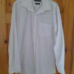 mans white shirt size small