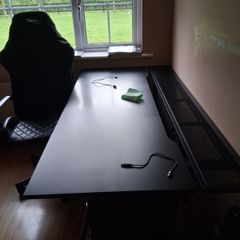 Office fuiniture
