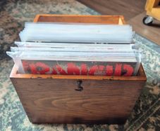 7" Vinyl Antique Storage Box