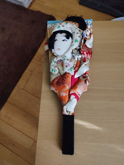 Rare find  Vintage Japanese traditional wooden paddle  HAGOITA  Geisha girl 18.1inch