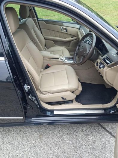 Mercedes-Benz E-Class 2011