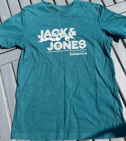 Jack & Jones T-shirt - Size 152cm (Approx Age 10-12 yrs)