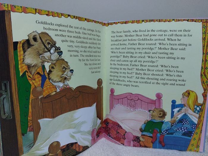 The Enchanting World Of 14 Classic Fairy Tales, Large Hardback Book