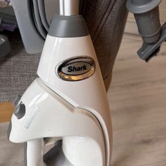 Steam cleaner