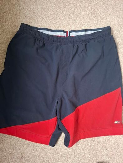 Tommy Hilfiger