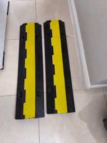 electric car cable ramps