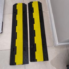 electric car cable ramps