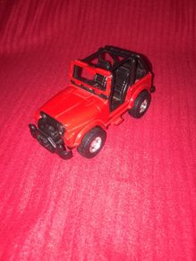 Model Red jeep