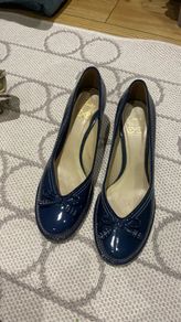 Clarks Patent Heels