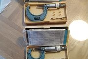 Micrometer set. 0-1" 1-2" mitutoyo .